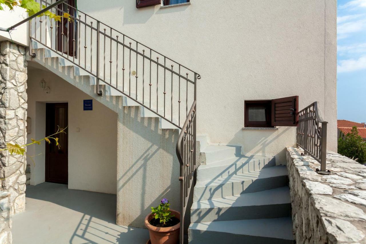 קרק Apartment Nonna מראה חיצוני תמונה