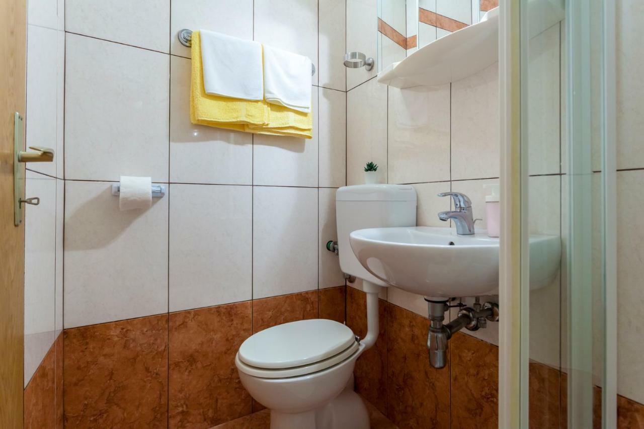 קרק Apartment Nonna מראה חיצוני תמונה