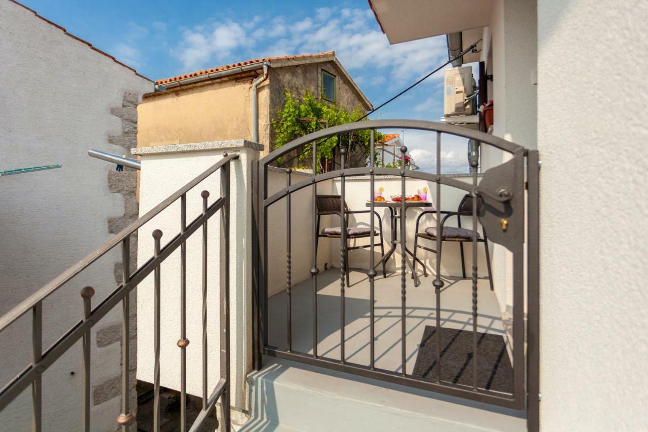 קרק Apartment Nonna מראה חיצוני תמונה