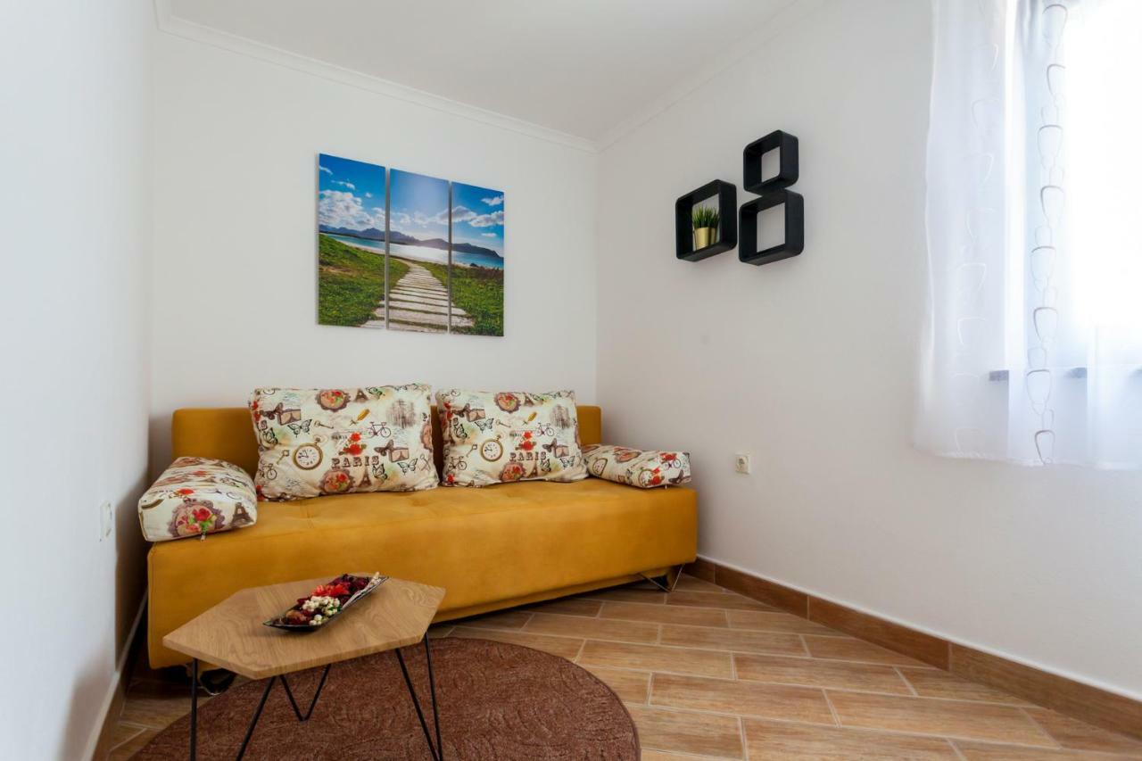 קרק Apartment Nonna מראה חיצוני תמונה